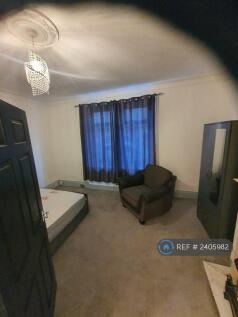 Large Double Bedroom (New Furniture&#39;s) Room 2