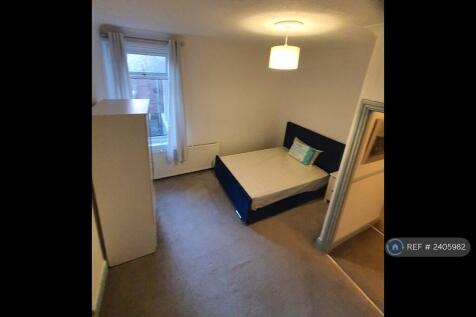 Double Bedroom (New Furniture&#39;s) Room 3