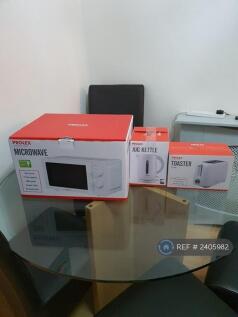 Brand New Kitchen Appliances 