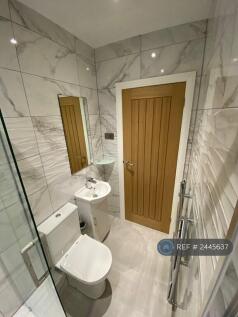Master Ensuite