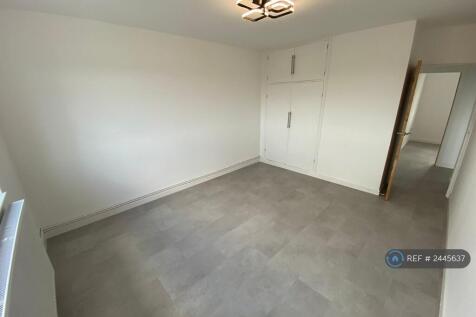 Master Ensuite
