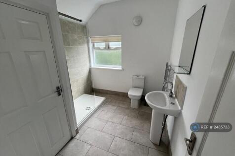 Shared Bathroom 