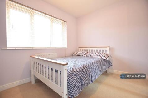 Bedroom 3 (Double)