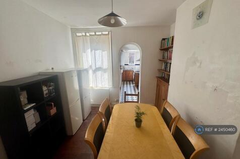 Dining/Living Room