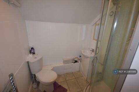 Downstairs Shower Room 