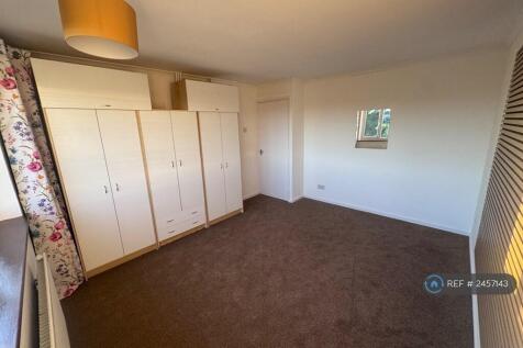 Second Bedroom Wardrobes