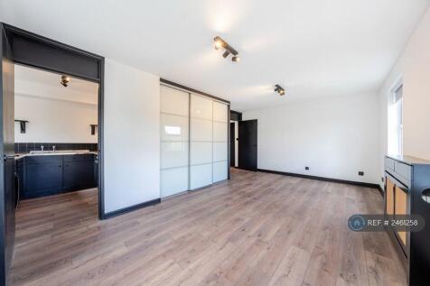 Kitchen / Living