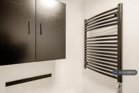 Detail / Towel Rail