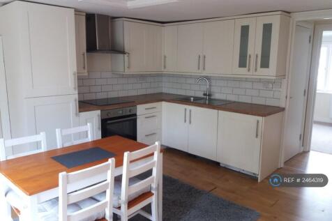 Living Area / Kitchen