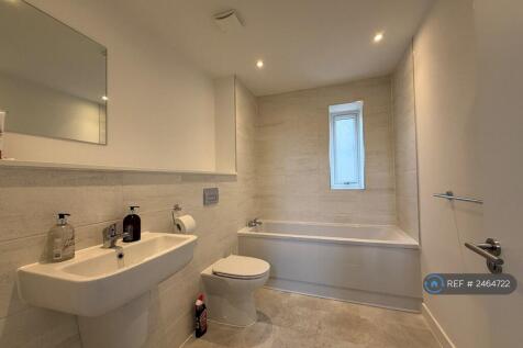 First Floor Bathroom