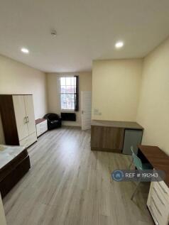 Room 7 £550pm