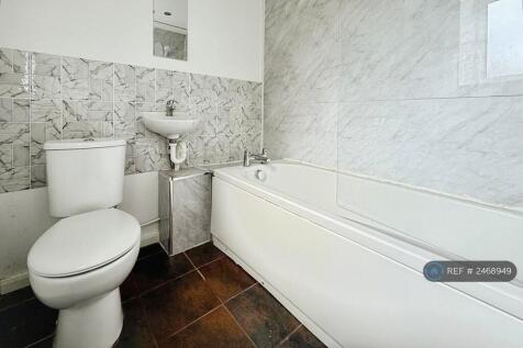 Downstairs Bathroom