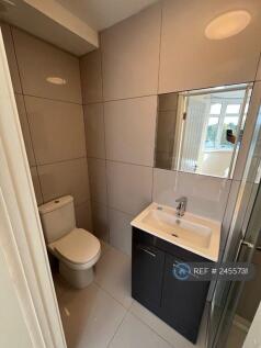 Ground Floor Ensuite 