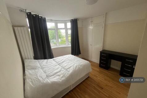 Ensuite 1st Floor 