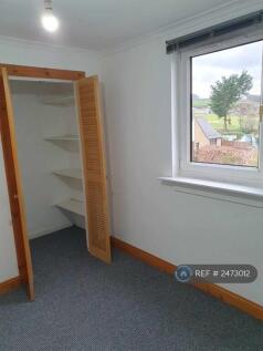 2nd Bedroom Storage
