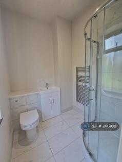 Room 5 Ensuite