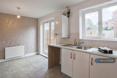 Kitchen Dinning Area And Space For Washing Machine