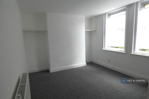 Double Bedroom With Feature Shelves