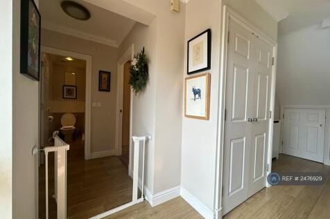 Entrance Hall To Downstairs Toilet