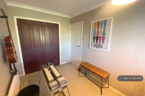 Second Bedroom/ Office 2