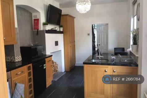 Large Communal Kitchen Dining