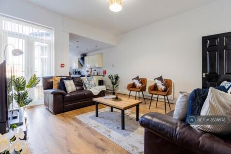 Different Angle Of Living Room