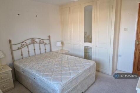 Bedroom Two 10 x 10'7