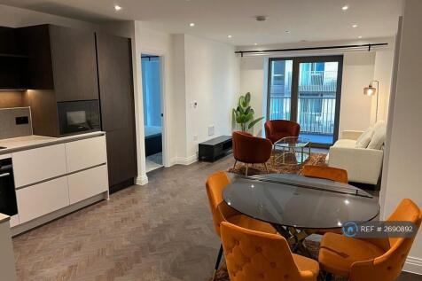 Living Room + Dinning 