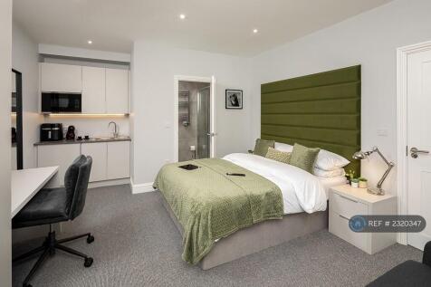 Suites 1 &amp; 3 Available For Couples 