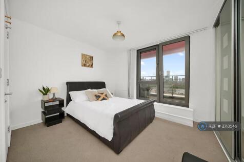 Bedroom 1 Balcony Acesss