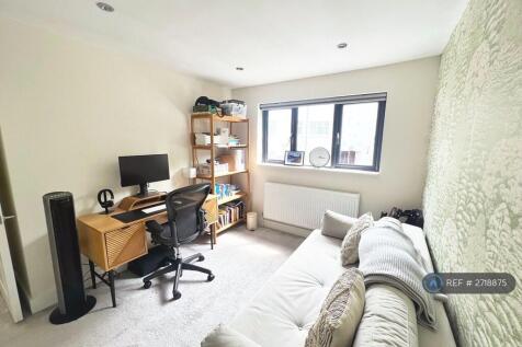 Second Bedroom / Office (With Sofa Bed)