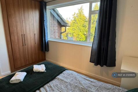 Bedroom 4 Front Of House