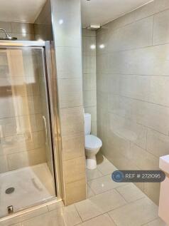 Fully Tiled Luxurious Bathroom