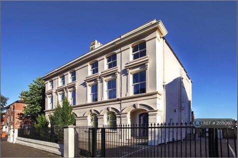 Ashbourne House External