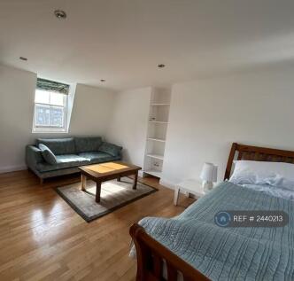 Dual Aspect Master Bedroom