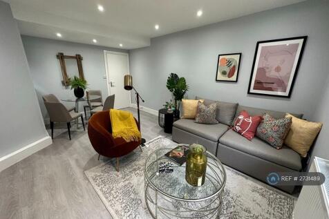 Kitchen / Living Room