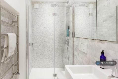 Cararra Marble Shower Room- Duravit Sanitaryware