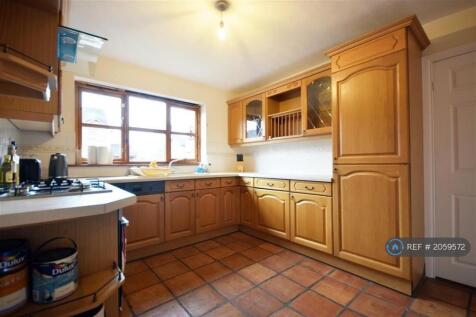 Kitchen With Integrated Appliances