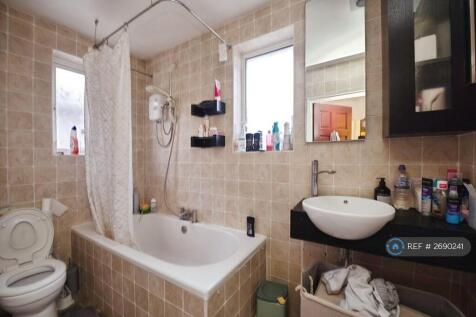 First Floor Bathroom