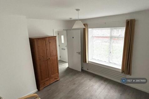 Downstairs Front Reception