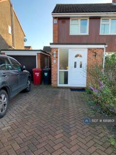 3 Bedroom Houses To Rent In Slough Berkshire Rightmove