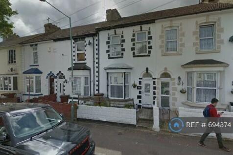 3 Bedroom Houses To Rent In Gillingham Kent Rightmove