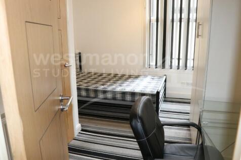FLAT 3