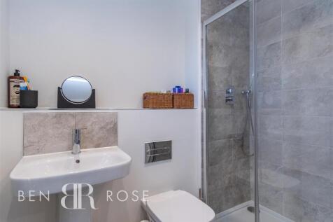 Master Ensuite
