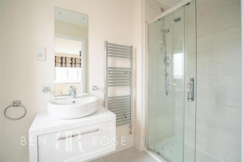 Master Ensuite
