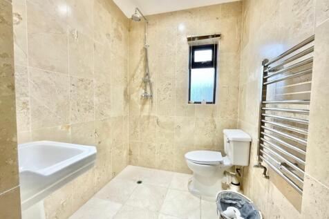 Coach house wet room