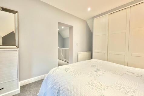 Coach house bedroom