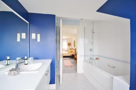 Ensuite Two
