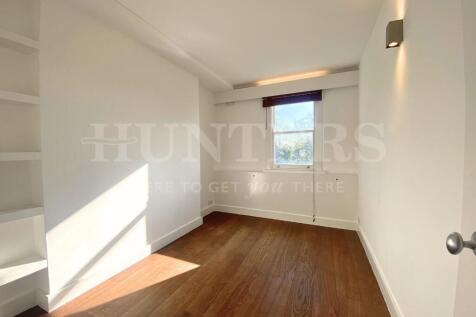 Bedroom 1 (watermark).jpg