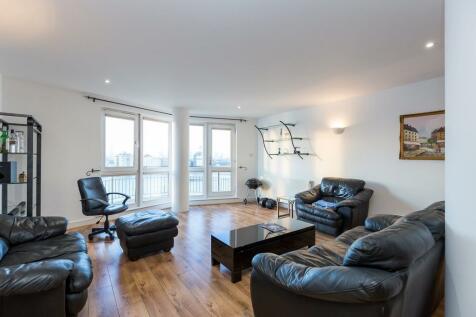 3 Bedroom Flats To Rent In Canary Wharf East London Rightmove